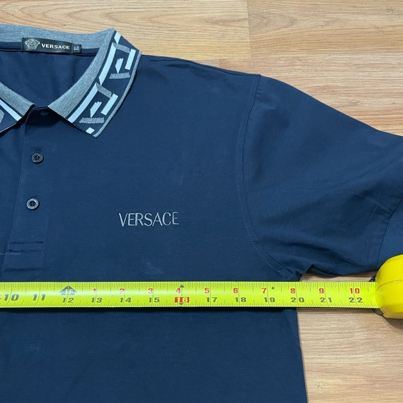 EUC Men’s Size X-Large Versace La Greca Slim-fit Accent Polo Short In Dark Navy - Picture 13 of 14